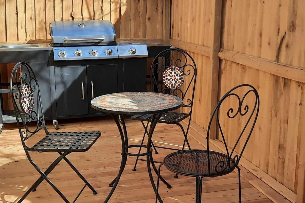 Zirkuswagen Glamping Fuer 2 Mit Veranda Kueche Netflix Parken Und Hofladen Steinhofel المظهر الخارجي الصورة